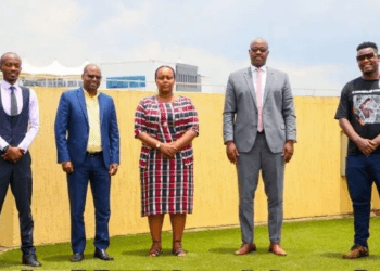 Uhagarariye Bruce Melodie yivuze ibigwi nyuma yo kwakirwa na Mayor w’Umujyi wa Kigali