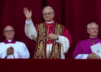 Birambuye Papa Leo XIV watowe ni muntu ki?