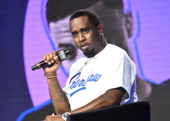 Abunganira mu mategeko Sean “Diddy”  basabye urukiko gutesha agaciro icyaha aregwa 