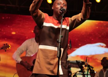 Aimé Uwimana yagarutse ku ndirimbo ye nshya “Ku Meza y’Umwami”