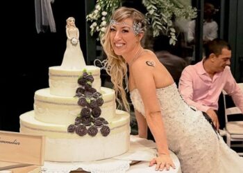 Umutaliyani wahisemo kwiyemeza no kwikunda aho gutegereza urukundo: Inkuru ya Laura Mesi