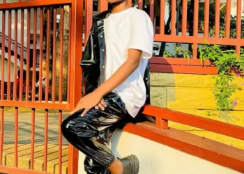 Nandor Love yatangaje ko aticuza ku gisubizo yasubije Bebe Cool