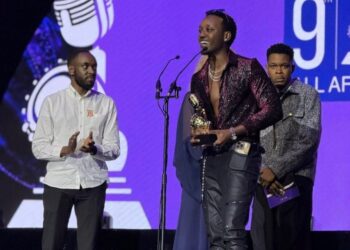 Element EleéeH yegukanye igihembo cya AFRIMA ashimira u Rwanda, Tom Close amwita ikirangirire cy’ejo hazaza