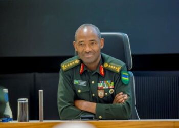 Gen Mubarakh asaba abafana ba APR FC kugumya kwiyumvanamo no gushyigikira ikipe