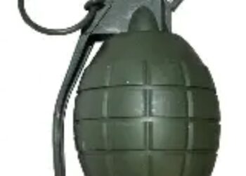 Gisagara: Grenade yakuwe mu rugo rw’umuturage, abantu babiri barakomereka bitewe n’igihunga