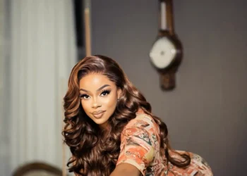 Mamideb yasabiye umugisha Tracy Melon kubera impano n’ubuhanzi bwe mu muziki