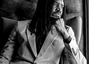 A Pass yakomeretse nyuma yo fukubitwa n’abantu batatu atazi