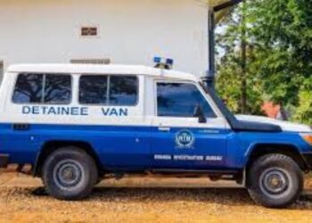 Icyaha kidakwiye kwihanganirwa: Umwarimu wa kaminuza yatawe muri yombi akekwaho gusambanya abana b’abakobwa