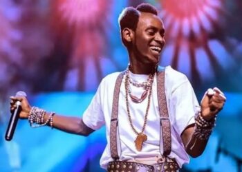 Urugendo rwo kwiyubaka: Bill Ruzima aratanga icyizere nyuma yo kuva mu biyobyabwenge