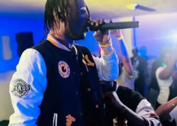 Sat-B: Urugendo rwo kuva mu bukene bukabije kugera ku kuba isura y’umuziki w’u Burundi