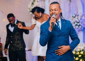 “Maze kuririmba mu bukwe busaga 500 ariko sinumva impamvu itangazamakuru ritari ryanyakira“ – Yvanny Mpano