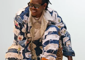 “Gukorana na Diamond Platnumz bisaba kwihangana” – Bruce Melodie