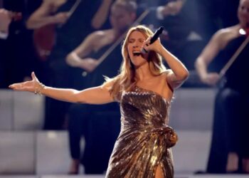 Celine Dion agarutse ku rubyiniro nyuma y’imyaka ine arwaye indwara idakira