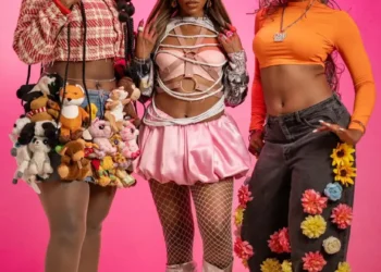 “Nta muhanzikazi mfata nk’inshuti ya hafi” – Ava Peace