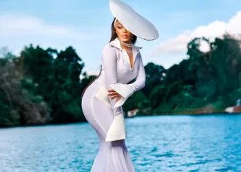 Azeezah Hashim akomeje kwigaragaza ku Isi