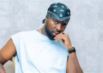 Eddy Kenzo yasubije Lil Pazo wamushinje kudafasha abahanzi bagenzi be