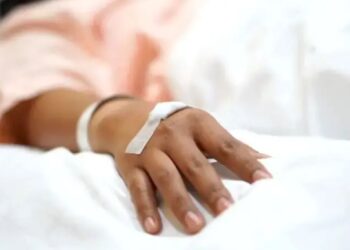 Nyuma yo kwanga gushyingiranwa Yatewe urushinge rurimo virusi itera SIDA