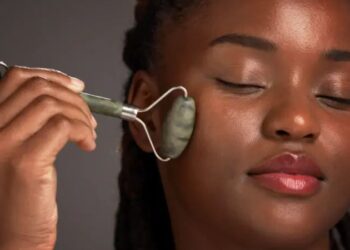 Uburyo  bwo kugabanya kubyimba mu maso – inzobere zirahishura ukuri