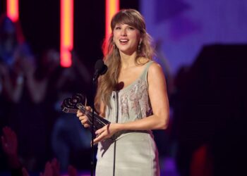 Taylor Swift Yigaranzuye iHeartRadio 2026, Yongera Kwigaragaza nk’Umwamikazi wa Pop