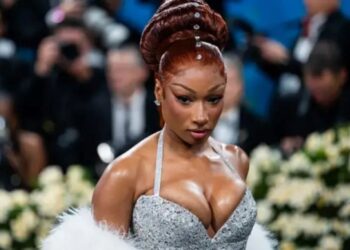 Megan Three Stallion yivanye muri Moulin Rouge