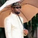 Eddy Kenzo yakuriye inzira ku murima abahanzi bashaka kwishingira federasiyo yabo